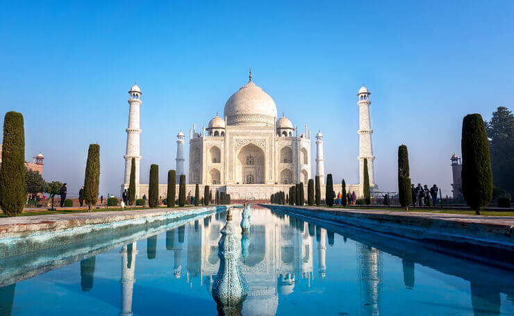 4. Overview & Attractions