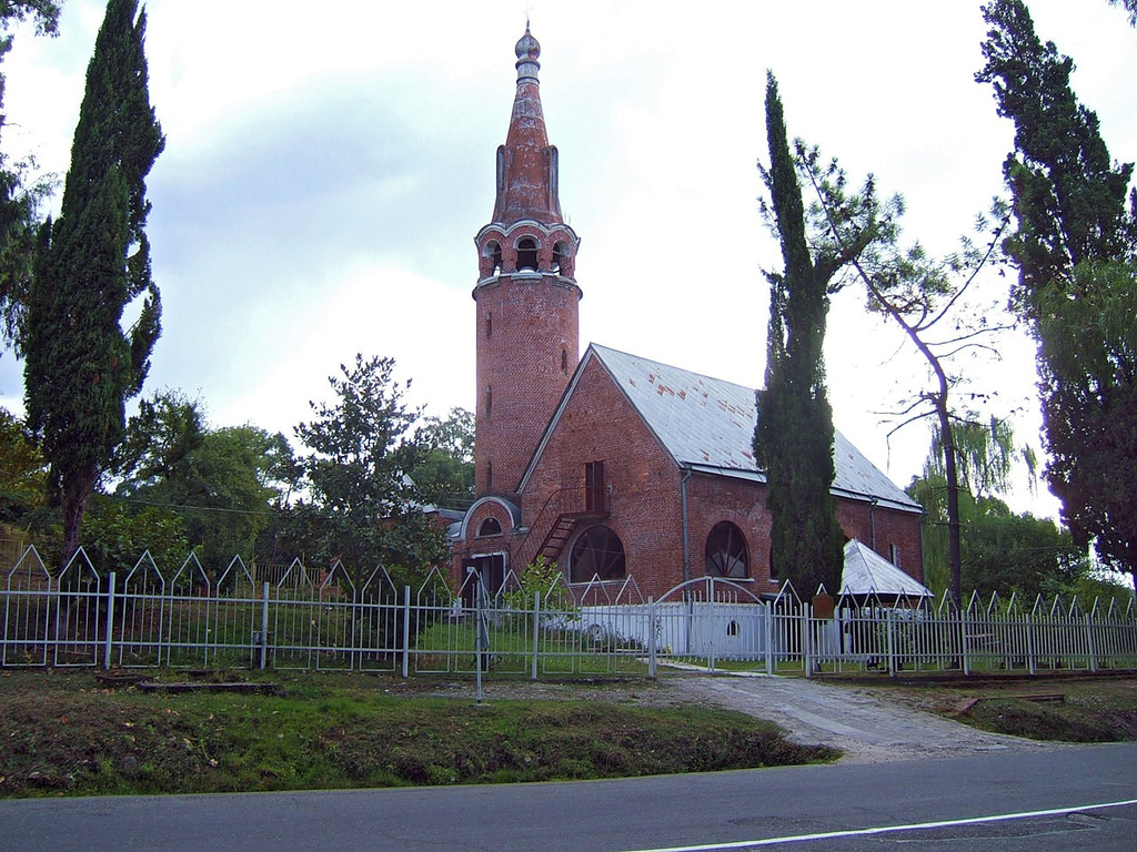 4. Overview & Attractions