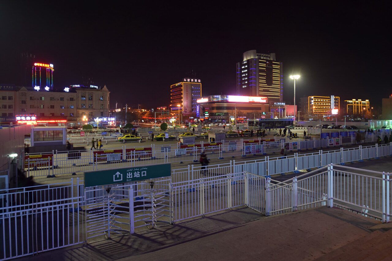 4. Overview & Attractions