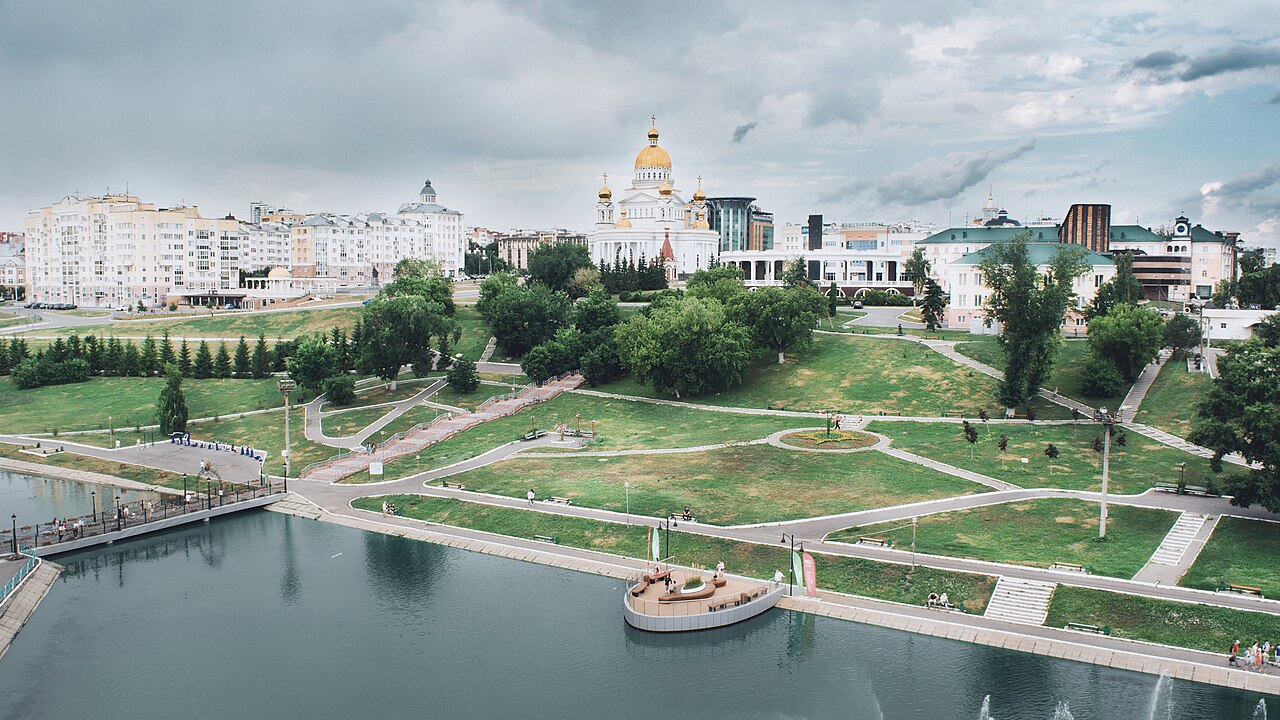 4. Overview & Attractions