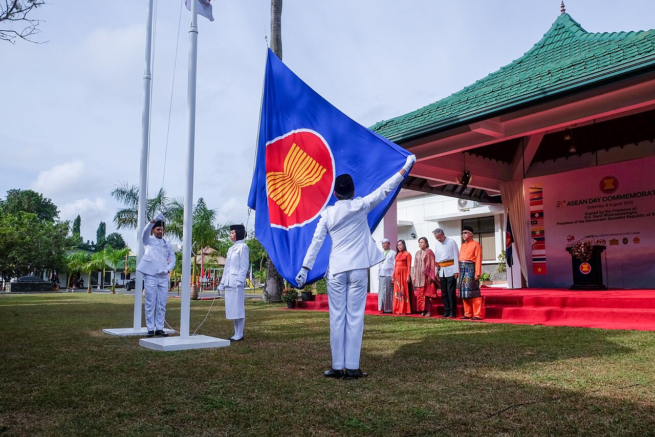 1. Meaning of the Flag