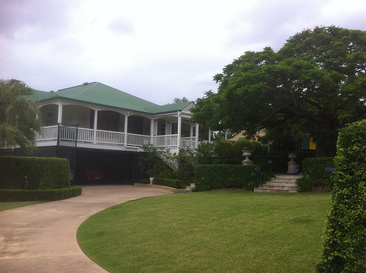 4. State Overview & Attractions