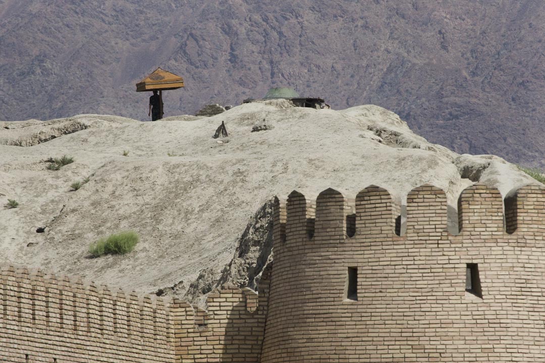 4. Overview & Attractions